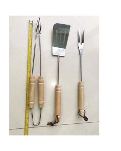 Set 3 utensili per barbecue, in acciaio inox, impugnatura in legno